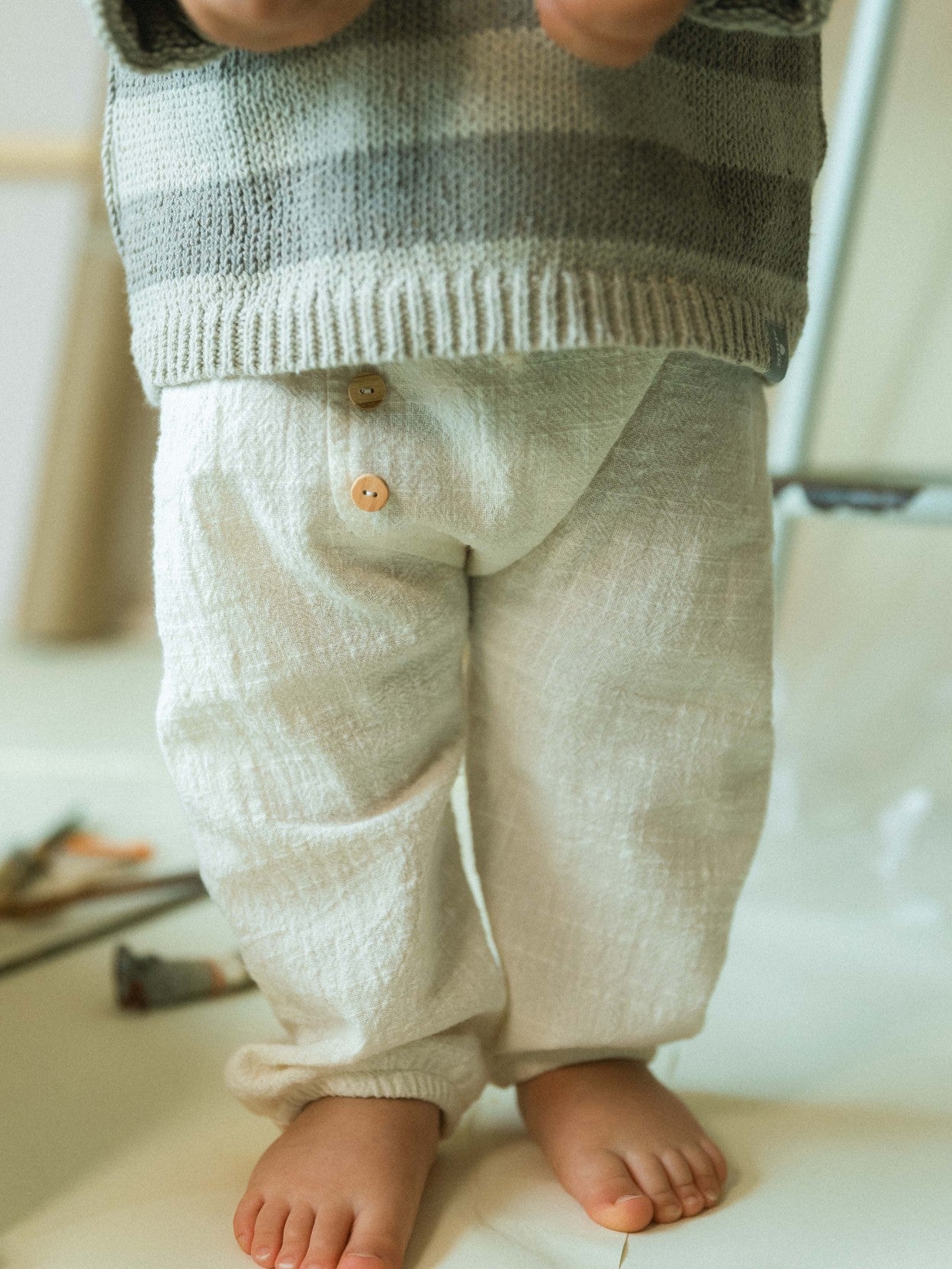 Natural-effect pull-up pants | Natural | Snug