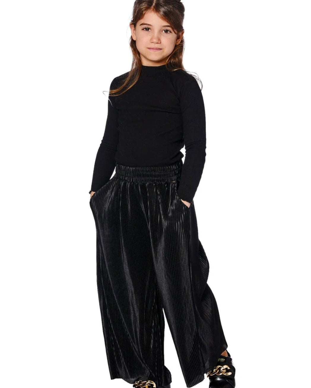 Super Soft Ribbed Mock Neck Top | Black | Deux Par Deux