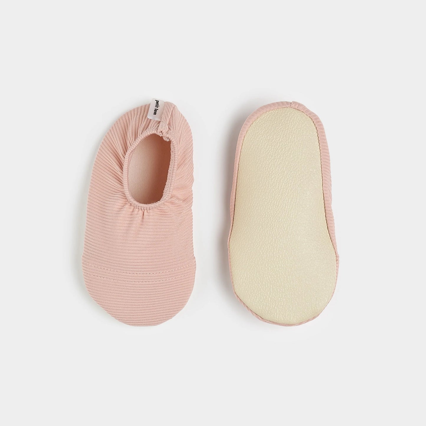 Rose Quartz Ribbed Swim Slippers | Petit Lem
