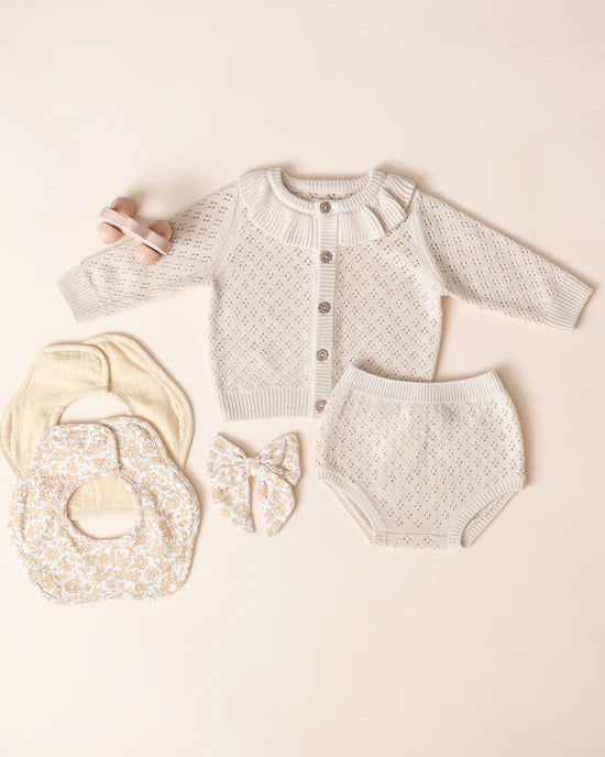 Bow | Dahlia | Quincy Mae