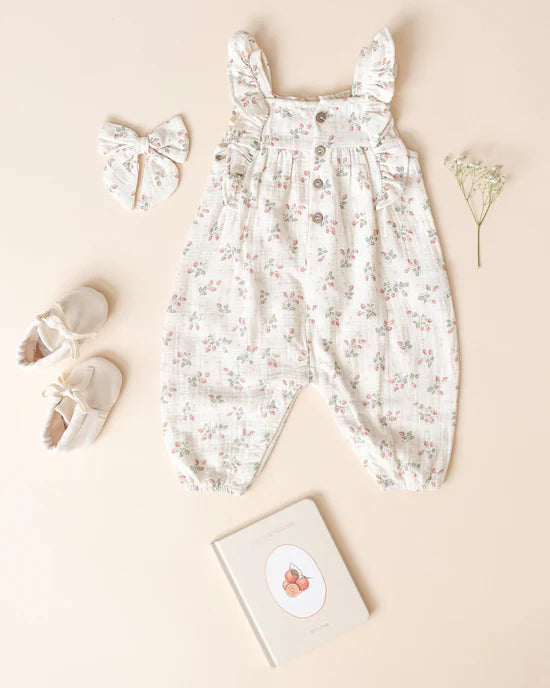 Bow | Strawberries | Quincy Mae