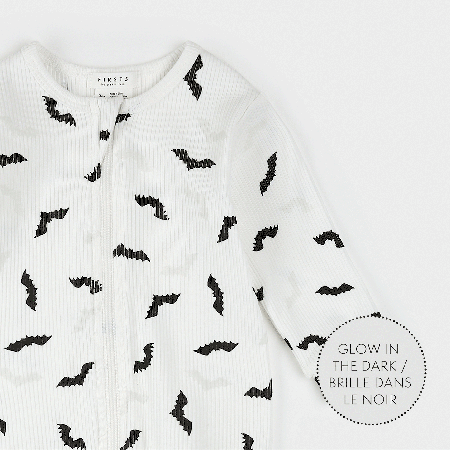 Bats Glow in the Dark Print on Off-White Sleeper | Petit Lem