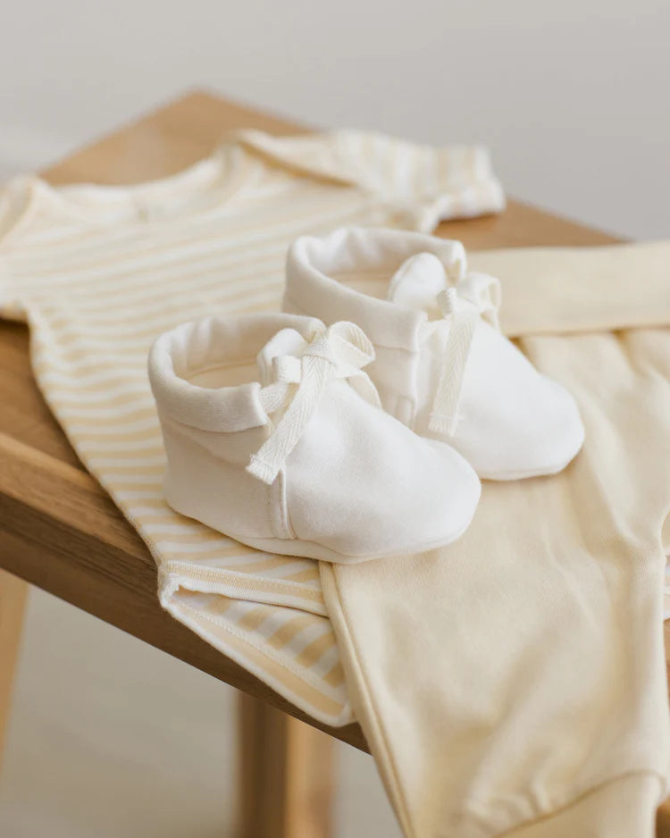 Baby Booties | Ivory | Quincy Mae