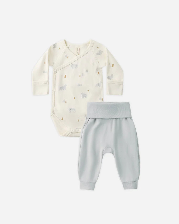 Side Snap Bodysuit + Pant Set | Polar Bears | Quincy Mae