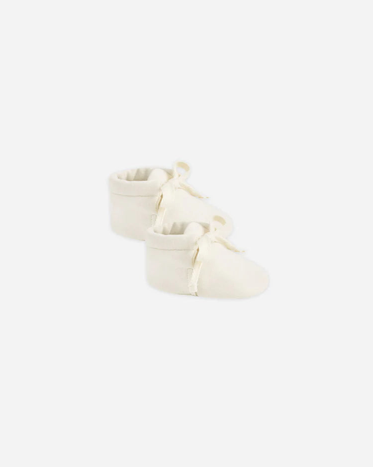 Baby Booties | Ivory | Quincy Mae