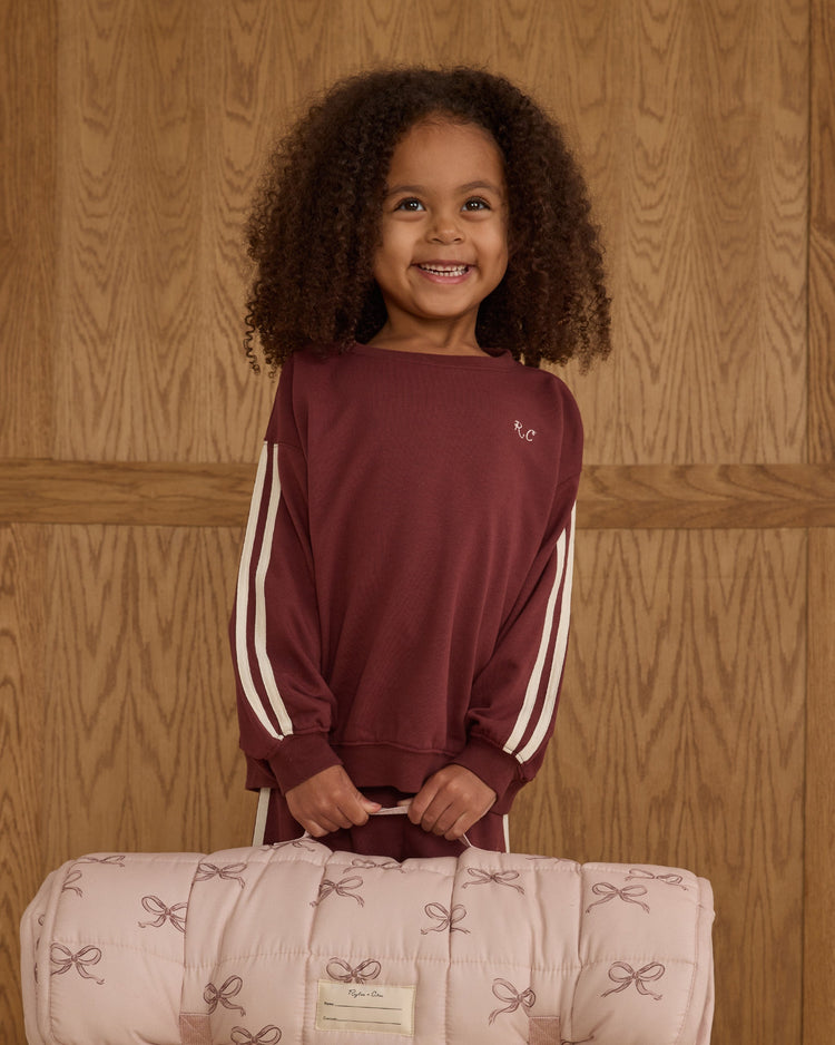 Oversized Sweatshirt | Burgundy | Rylee & Cru