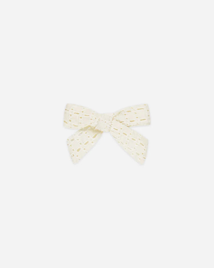 Bow | Ivory| Rylee & Cru