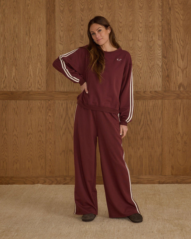 Oversized Sweatshirt | Burgundy | Rylee & Cru