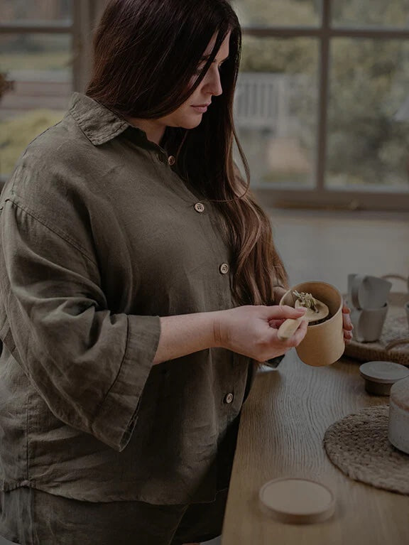 The Linen Shirt | Olive