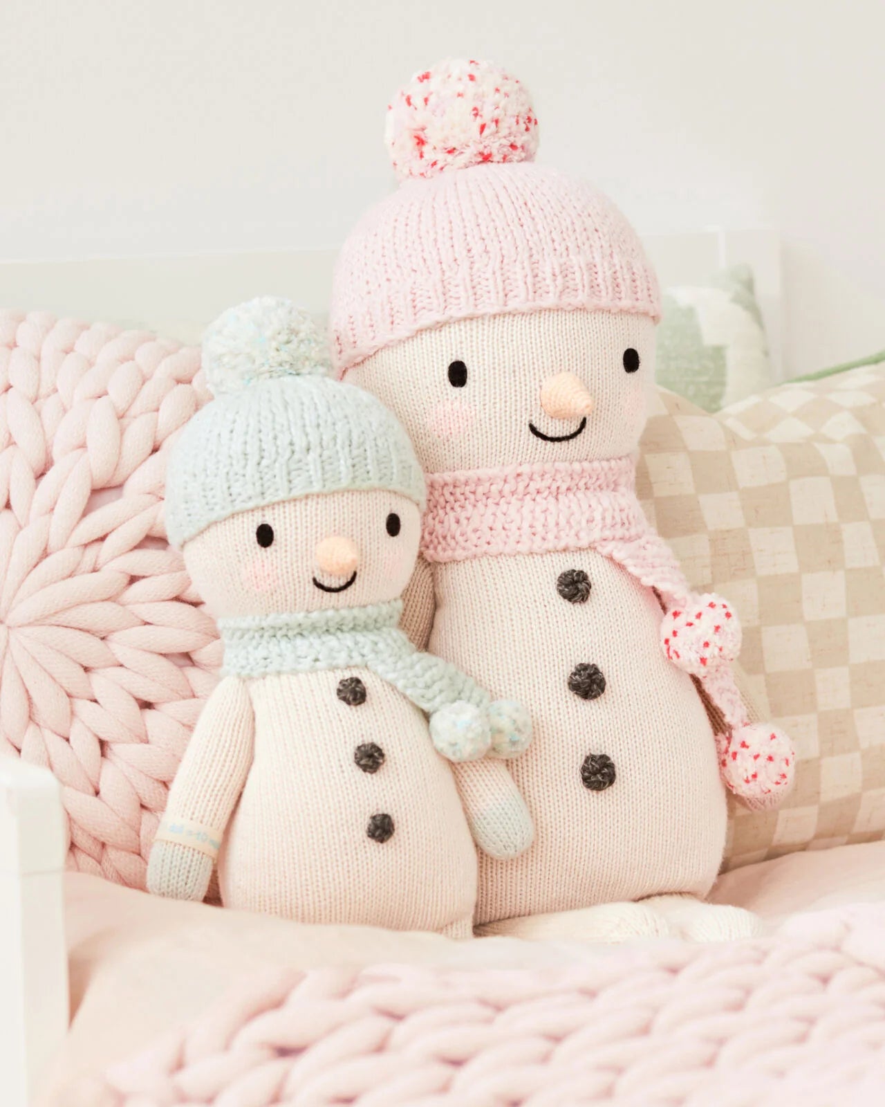 Holly the Snowman | Cuddle + Kind