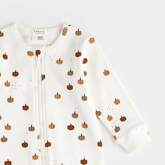 Footed Sleeper | Pumpkin Print on Off-White | Petit Lem