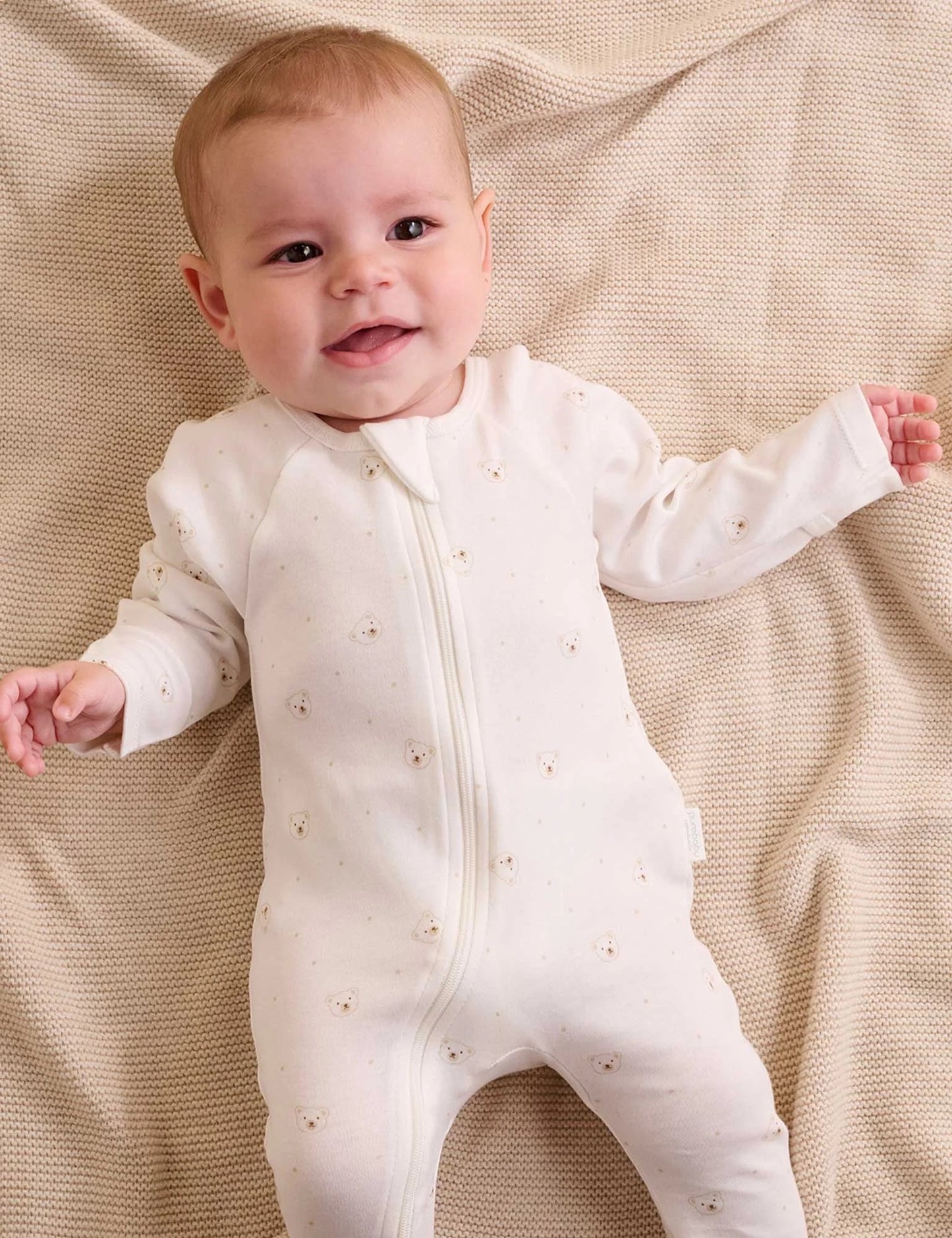 Vanilla Bear Welcome Baby Pack | Purebaby