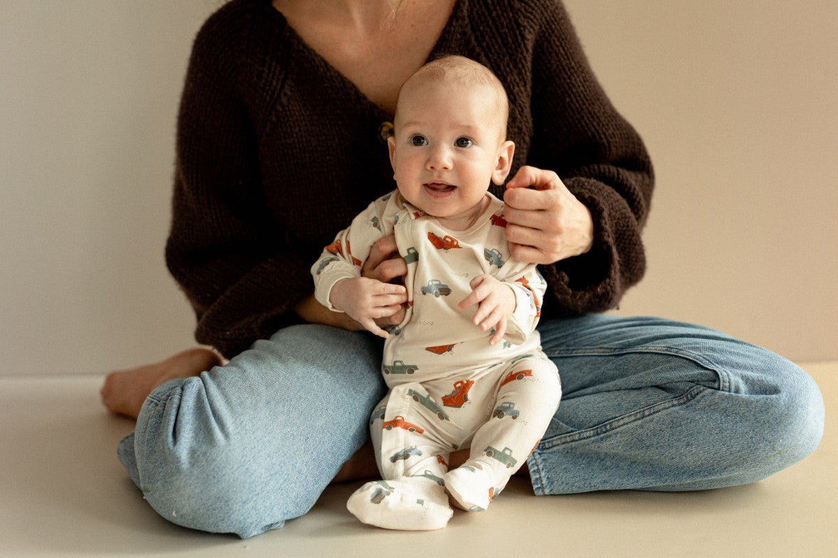 Modal Footed Sleeper | Trucks on Whisper | Coccoli