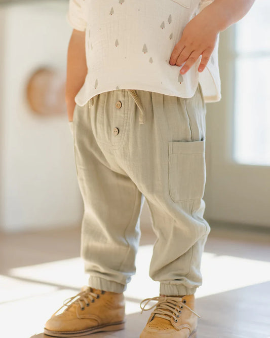 Luca Pant | Fern | Quincy Mae