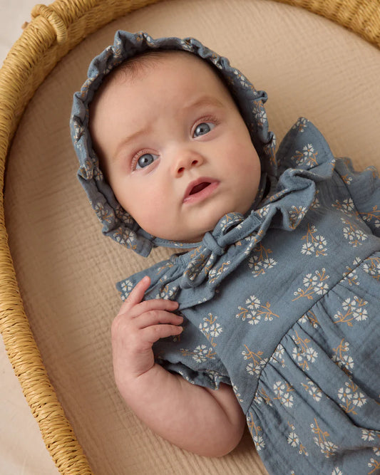 Woven Ruffle Bonnet | Blue Ditsy | Quincy Mae