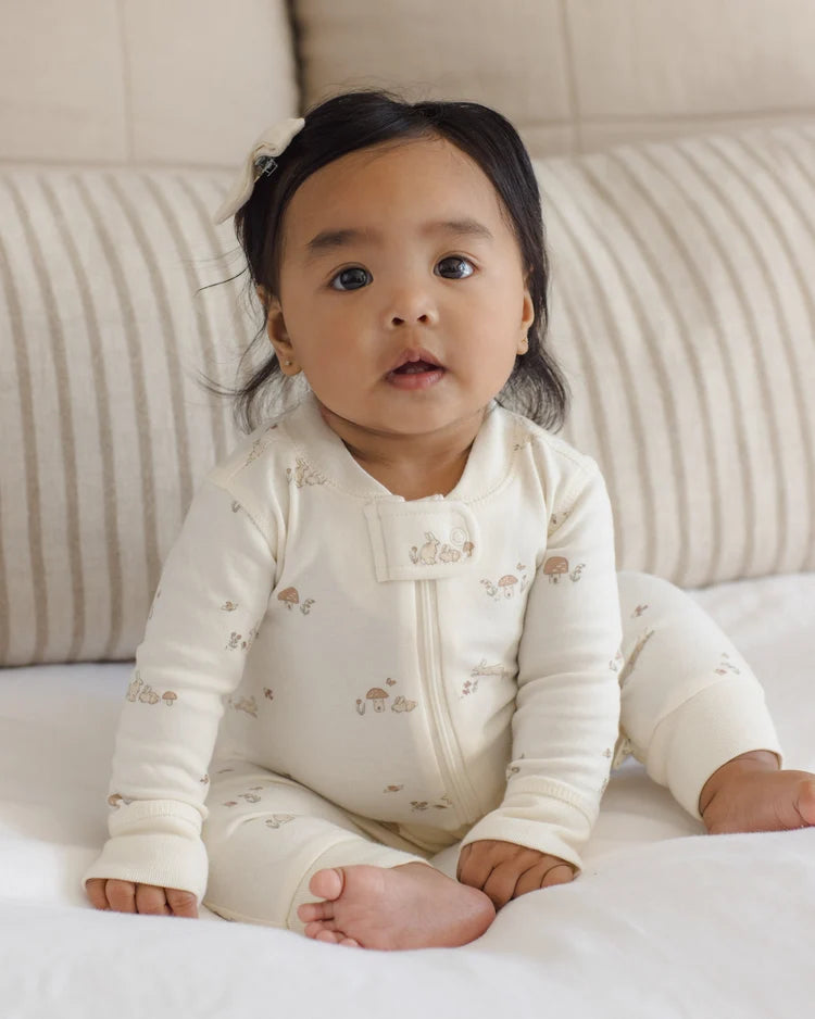 Zip Long Sleeve Sleeper | Bunnies | Quincy Mae