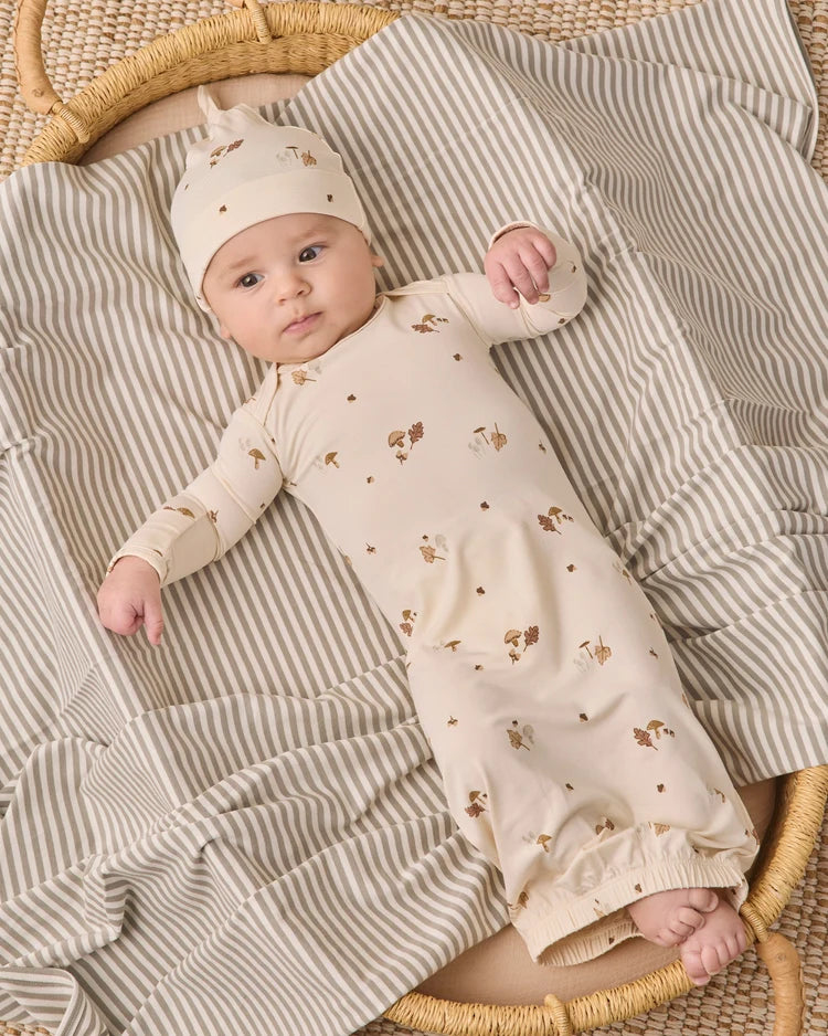 Bamboo Baby Gown + Hat Set | Woodland | Quincy Mae