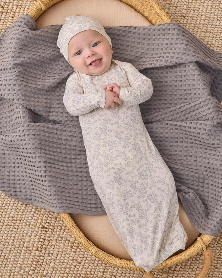 Bamboo Baby Gown + Hat Set | Cloud Floral | Quincy Mae