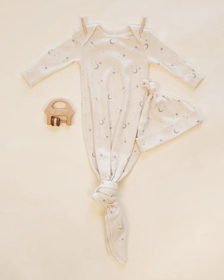 Knotted Baby Gown + Hat Set | Celestial | Quincy Mae