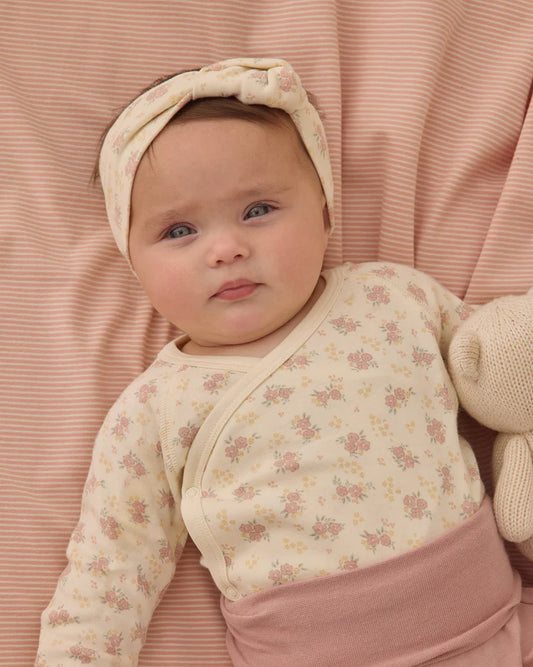 Side Snap Bodysuit | Flower Field | Quincy Mae