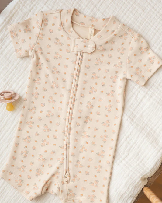 Zip Short Sleeve Sleeper | Strawberries | Quincy Mae