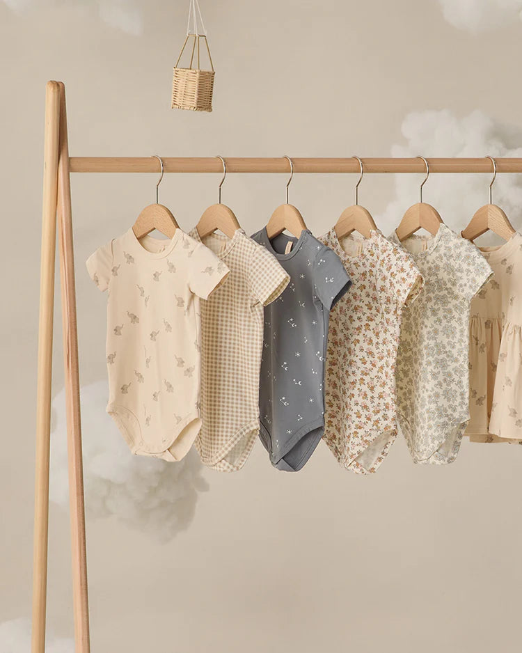 Bamboo Short Sleeve | Blue Floral | Quincy Mae