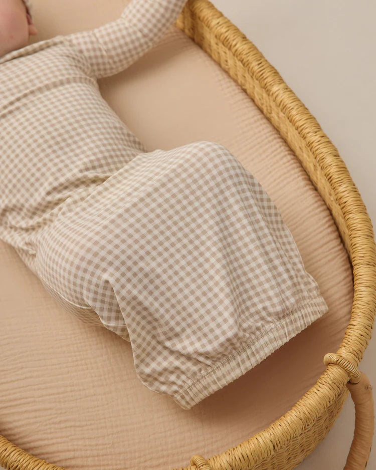 Bamboo Baby Gown + Hat Set | Oat Gingham | Quincy Mae