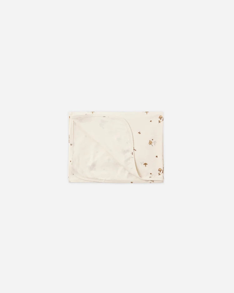Bamboo Swaddle | Woodland | Quincy Mae