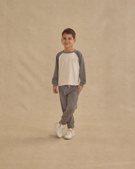 Century Tech Jogger | Heathered Grey | Rylee & Cru