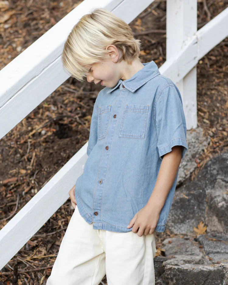 Denim Short Sleeve Overshirt | Washed  Blue | Rylee & Cru