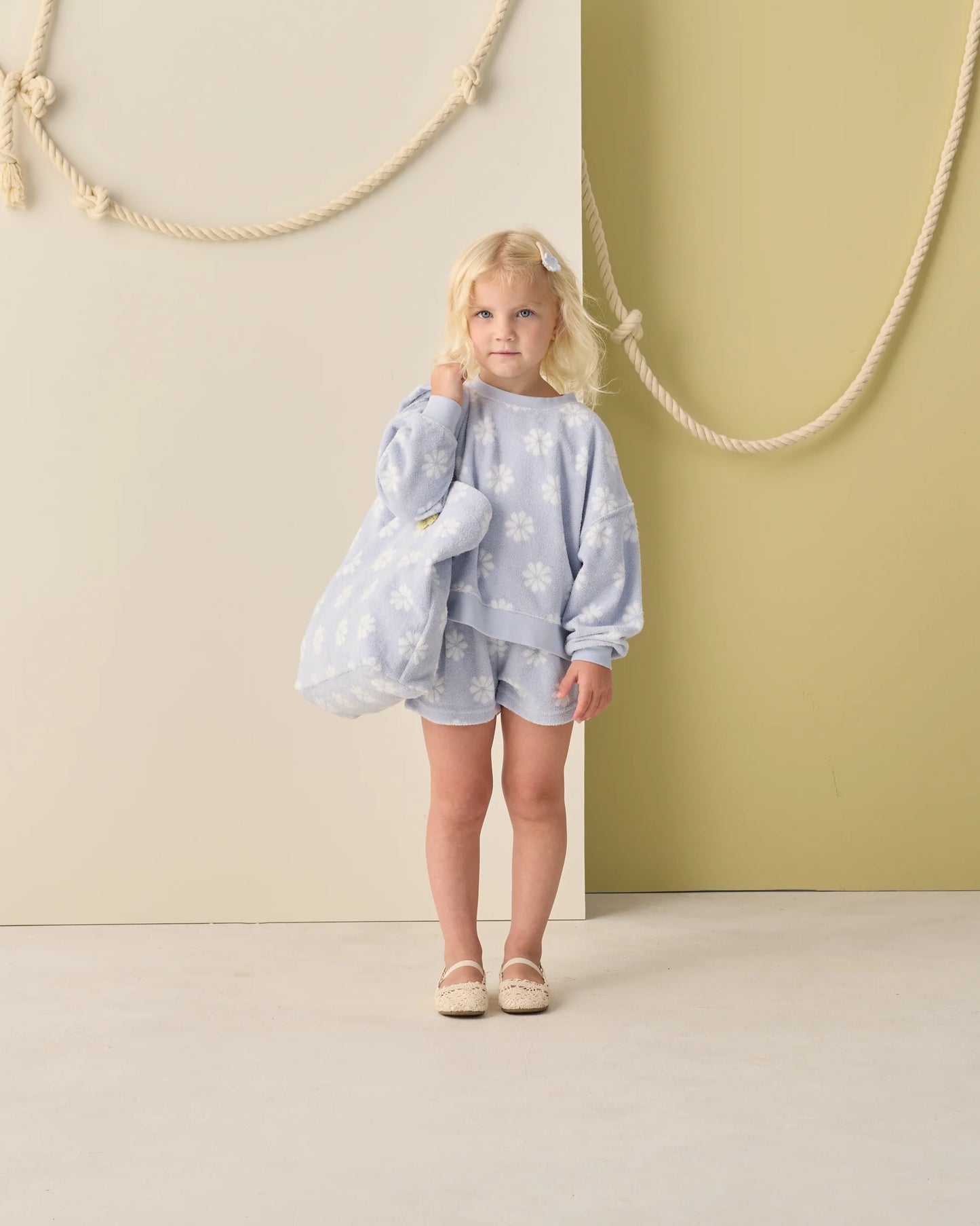 Terry Beach Bag | Periwinkle Daisy | Rylee & Cru
