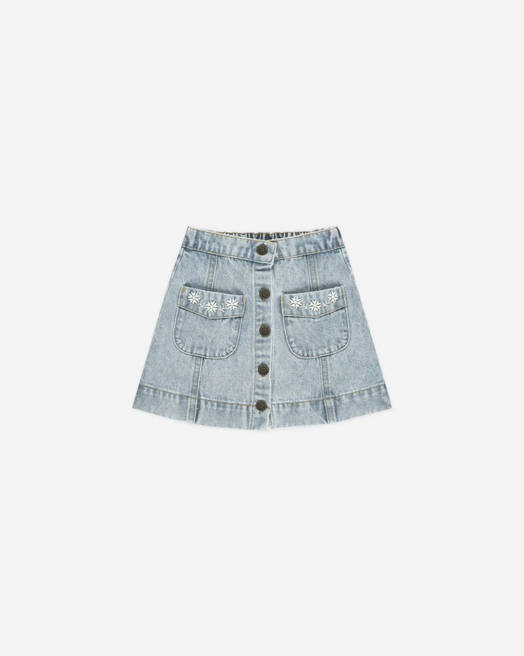 Denver Mini Skirt | Light Washed Denim | Rylee + Cru