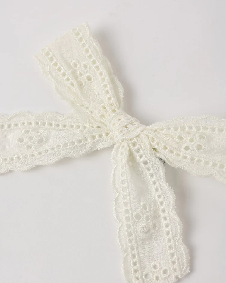 Bow | Ivory Lace | Rylee & Cru