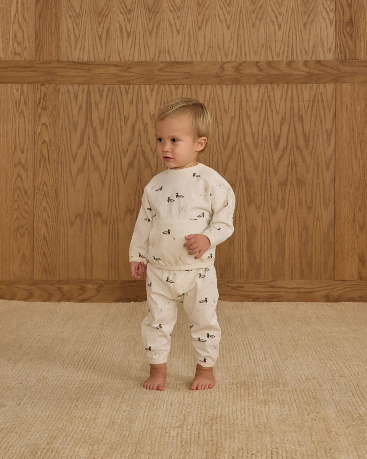 Relaxed Set | Ducks | Rylee & Cru