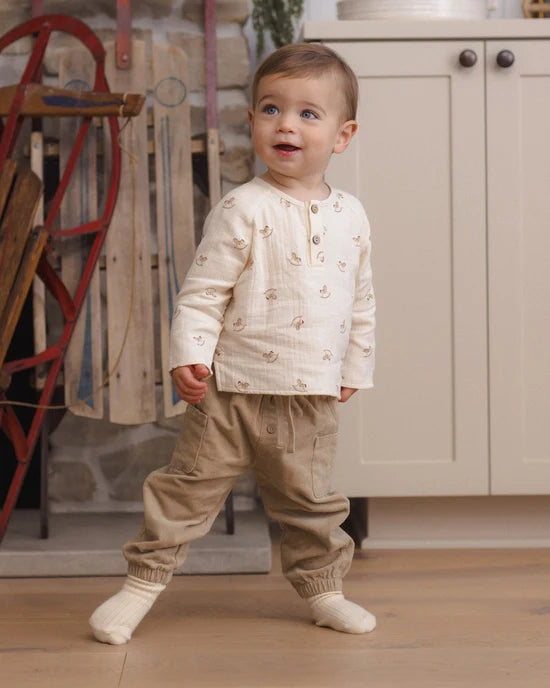 Luca Pant | Latte | Quincy Mae