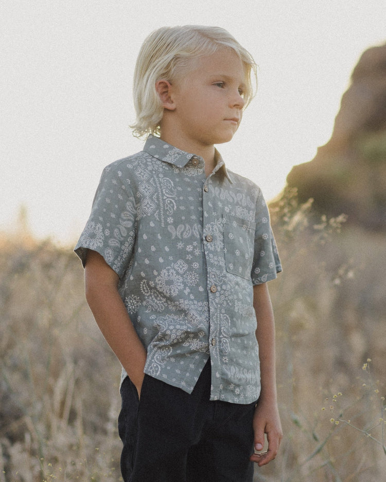 Collared Short Sleeve Shirt | Laurel Bandana | Rylee & Cru