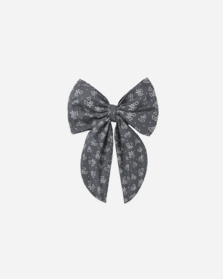Oversized Bow | Heart Ditsy | Rylee & Cru