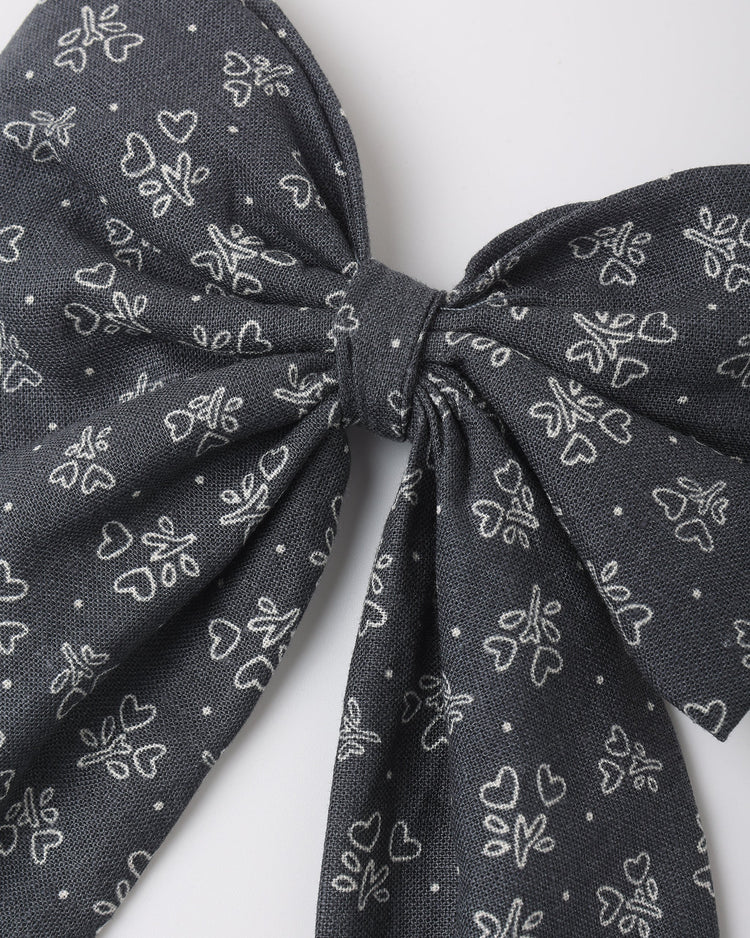 Oversized Bow | Heart Ditsy | Rylee & Cru