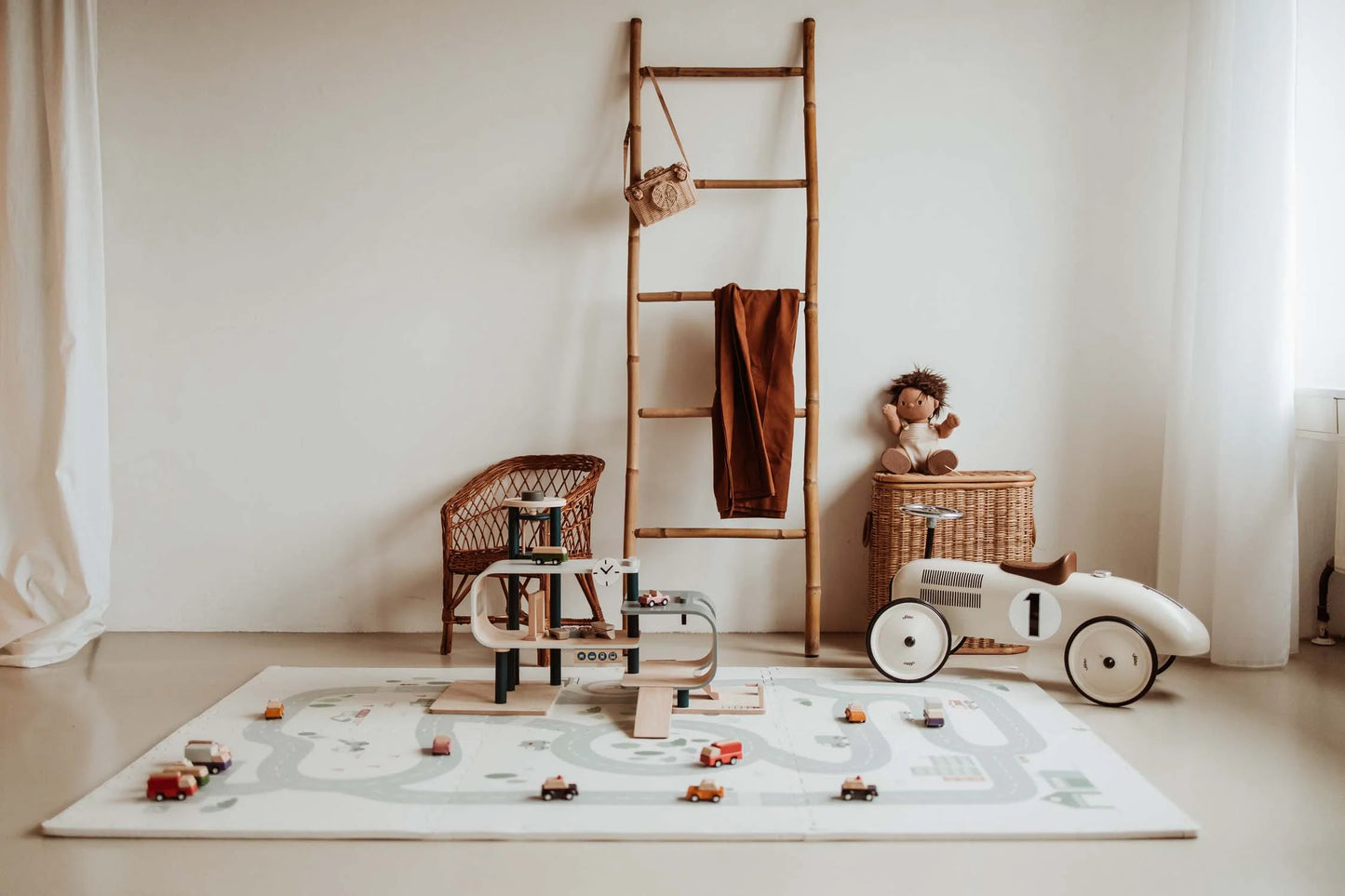 Puzzlemat, Storage Box & Mini House | Road Map | Play&Go